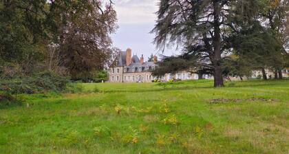 ChĂąteau Chandler 17th century 4* rentals