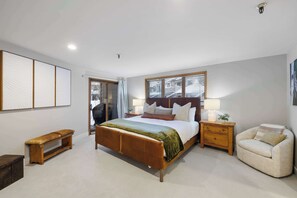 2 slaapkamers, een strijkplank/strijkijzer, reisbedje, wifi