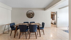 Dining - Apt 413- Walk to the beach, plaza and restaurants (Rincon)