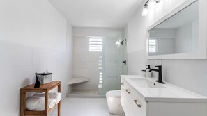 Hair dryer, towels - Apt 413- Walk to the beach, plaza and restaurants (Rincon)