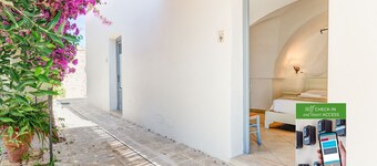 Villa in Rosa Marina with 11 bedrooms sleeps 21