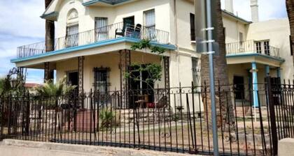 Casa Frida -Downtown Vibes, I-10