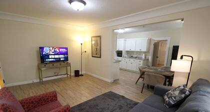 Eden’s Comfort Suite - Near I-10