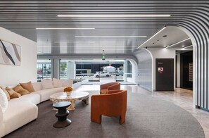 Interior - Modern Luxe Charm with Balcony Parking Gym (Ivanhoe)