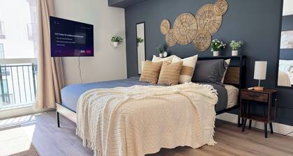 Charming 1-bedroom apartment in fabulous Los Angeles with AC, fitness room