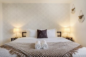 3 Schlafzimmer, Reisekinderbett, WLAN, Bettwäsche