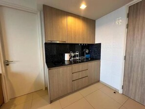 Departamento, 3 habitaciones, para fumadores, balcón | Cocina privada