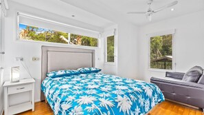 3 bedrooms, iron/ironing board, internet