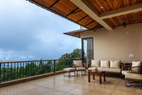 Hilltop 4 BHK Homestay near Bhimtal