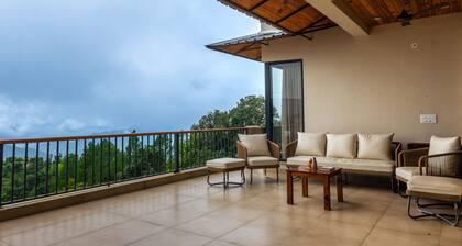 Hilltop 4 BHK Homestay near Bhimtal
