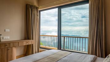 4 bedrooms, free WiFi, bed sheets