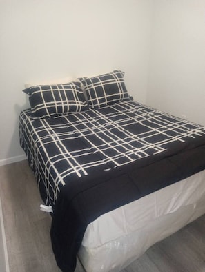 3 bedrooms, iron/ironing board, WiFi