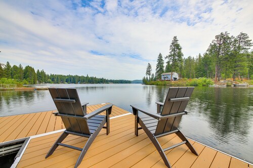 Steps to Sacheen Lake: Cute Studio Cabin w/ Deck