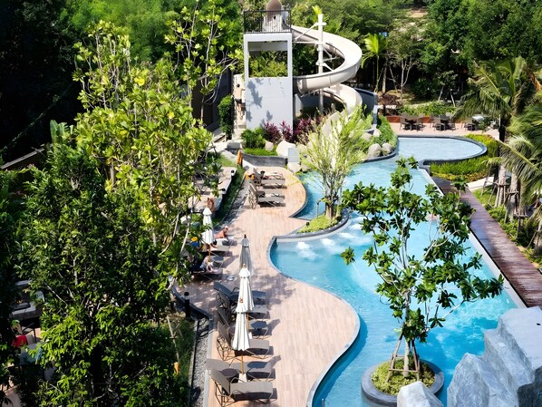 Apartment, 2 Bedrooms, Smoking, Balcony | Garden