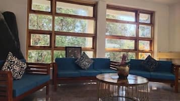 Khu tiếp khách ở sảnh