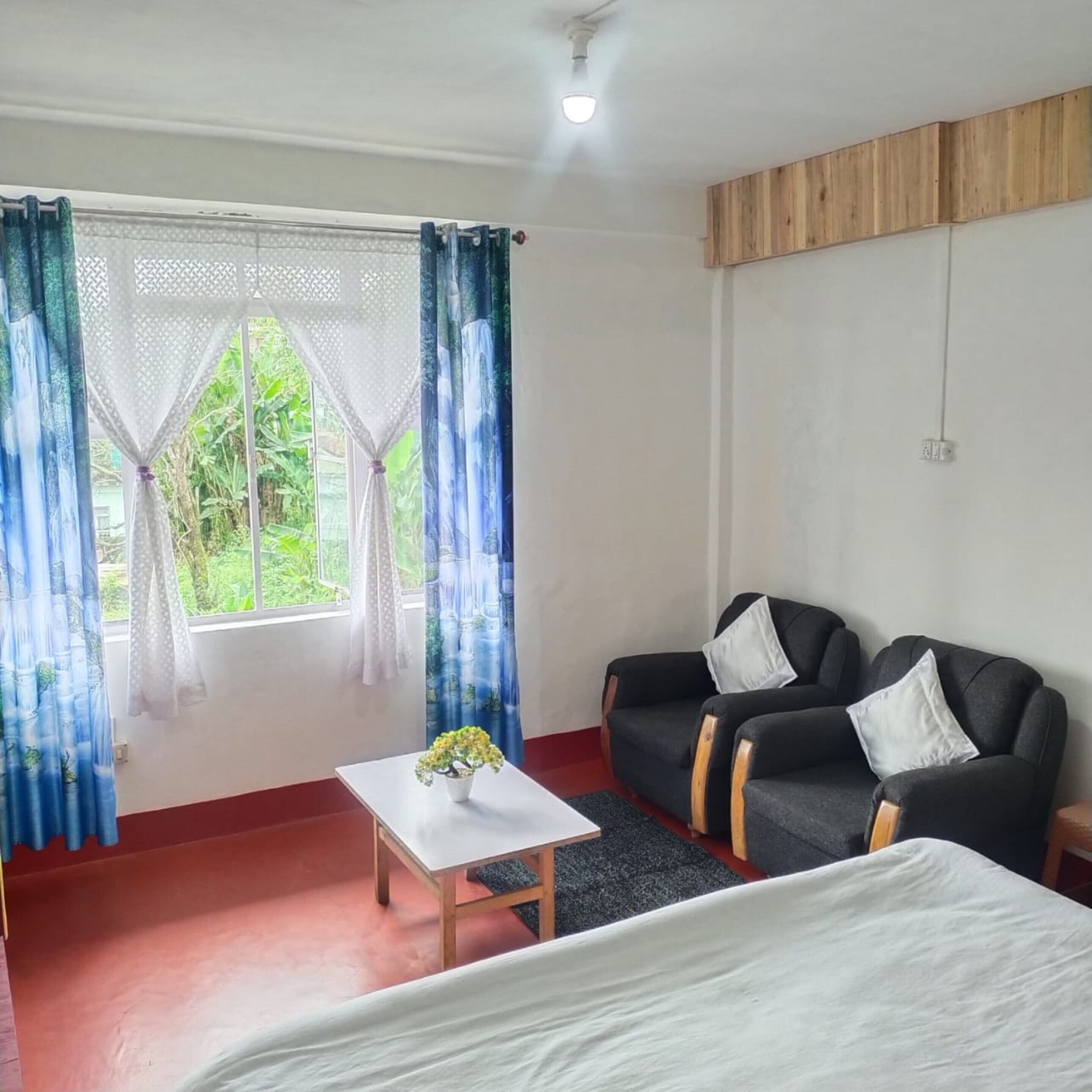 Club Room | Free WiFi, bed sheets