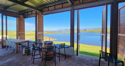 Hermanus - The Winefarm Villa on Escape Wine Farm