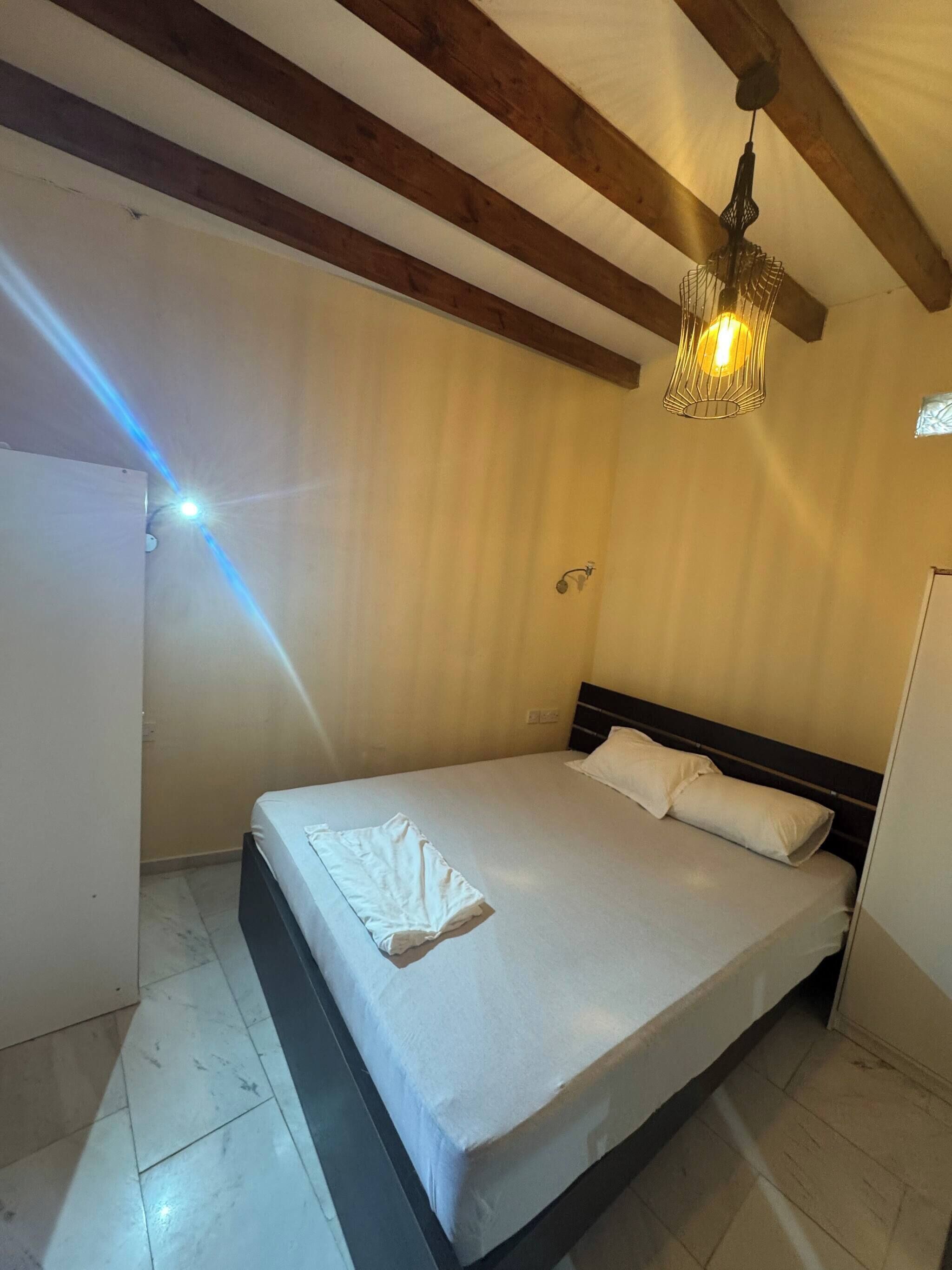 1 bedroom