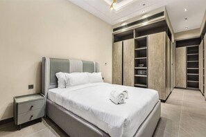 Room - FIRST CLASS | 4BR | Elegant Comfort | Lake Views (JLT)