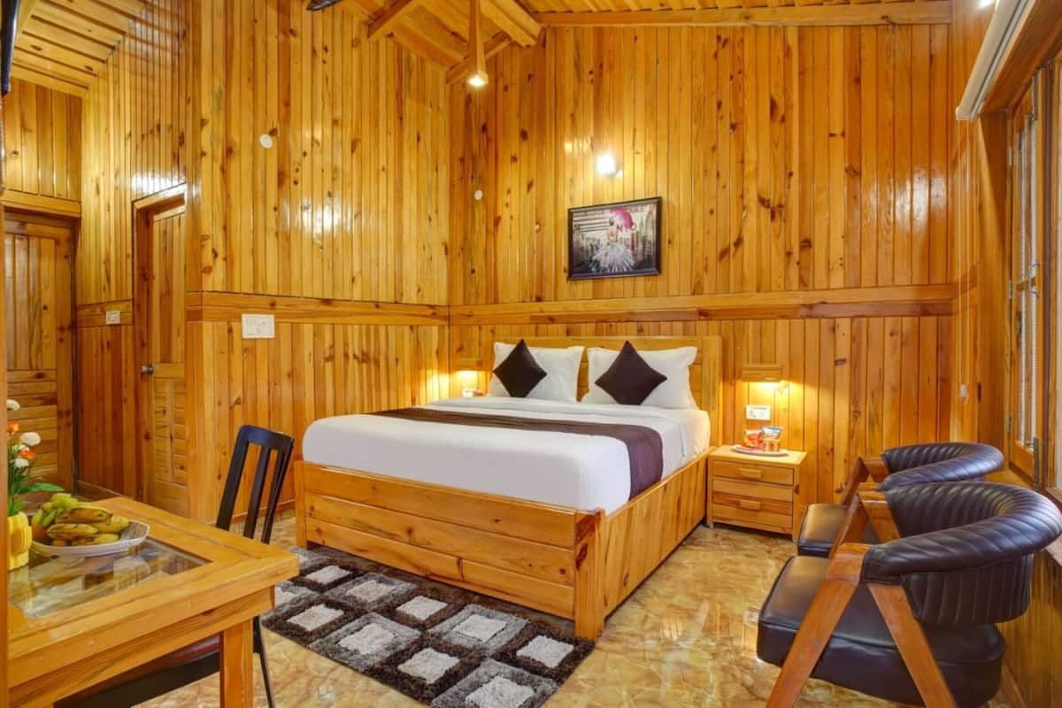 Deluxe-Doppelzimmer, Stadtblick | Kostenloses WLAN, Bettwäsche