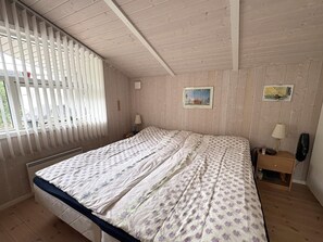 3 عدّة غرف نوم وخدمة الإنترنت