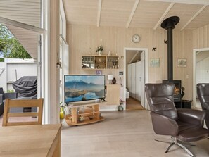 TV, fireplace - "Rikhard" - 175m to the fjord by Interhome (Holbæk)