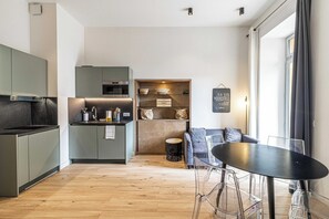 Interior - Modern Mezzanine Apt 2BR/4P - Place Garibaldi (Nice)