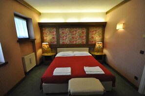 Basic Single Room, Balcony | Desk, free WiFi