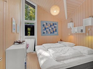 3 bedrooms, Internet