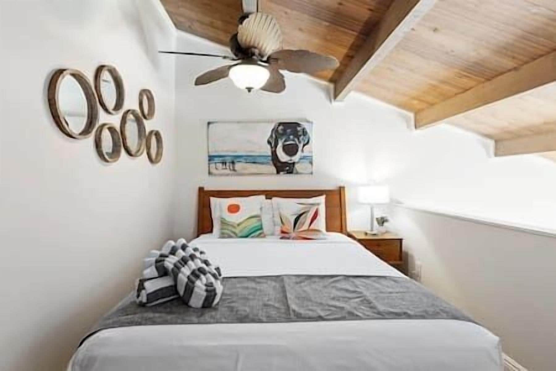 3 bedrooms, free WiFi, bed sheets