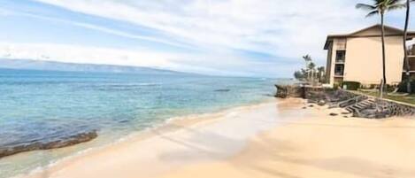 Accommodatie ligt op het strand