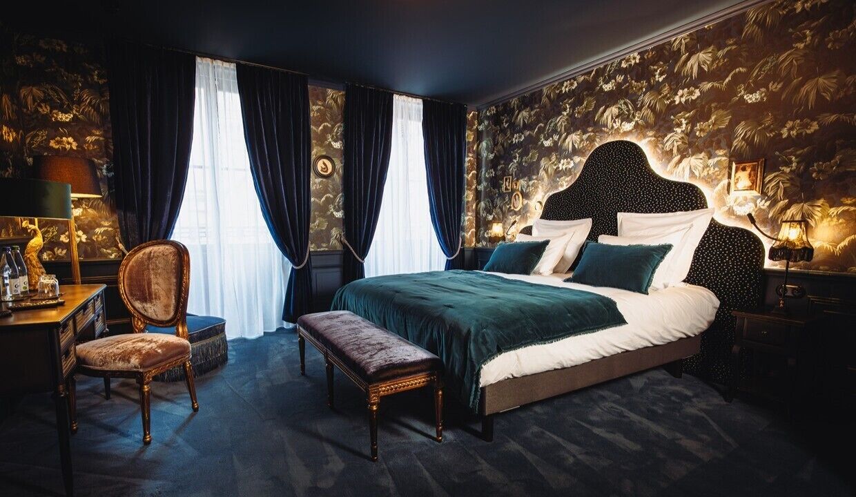 Grand Double Room, City View | In-room safe, blackout drapes, soundproofing, iron/ironing board