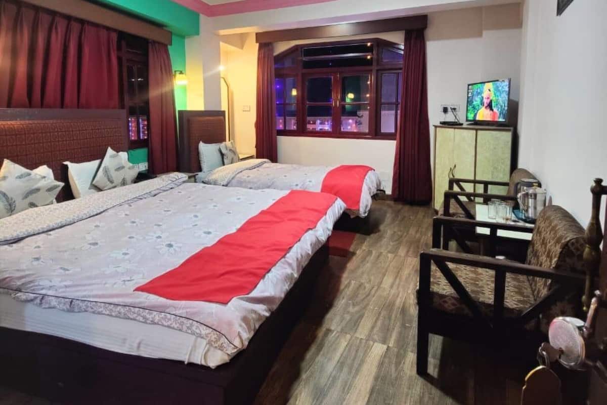 Free WiFi, bed sheets