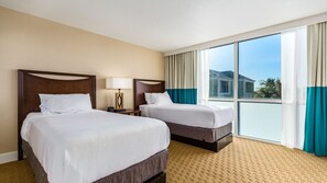 2 عدّة غرف نوم ومكواة/لوح كي وواي فاي مجانًا