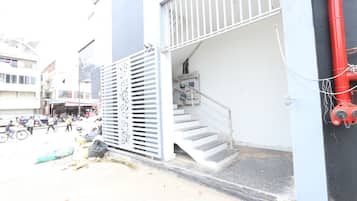 Bahagian luar