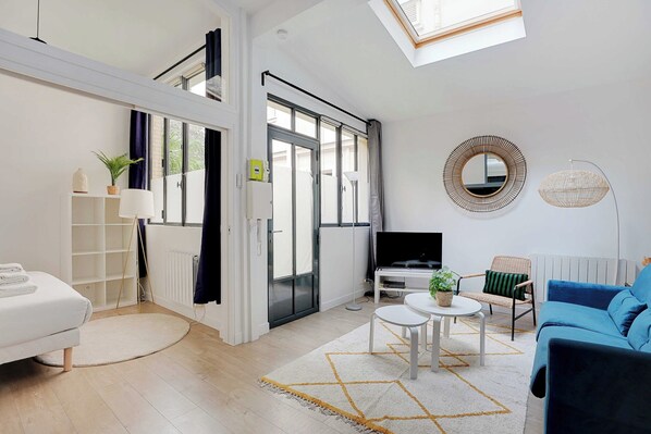 Apartment | Living area