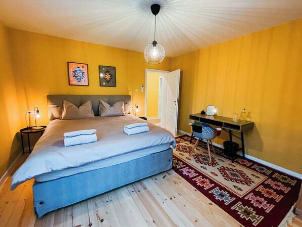 4 Schlafzimmer, Bügeleisen/Bügelbrett, WLAN, Bettwäsche