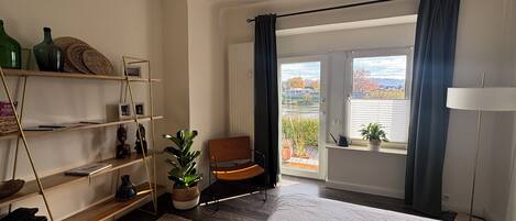 1 chambre, fer et planche Ă repasser, Wi-Fi gratuit, draps fournis