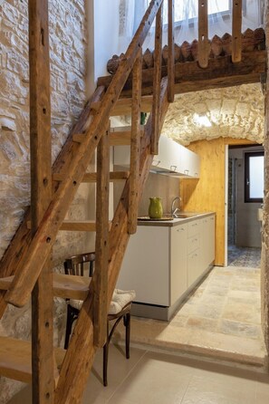 Apartment | Private kitchen - PALAZZO RIZZI DIMORA DEI TEMPLARI (Bitetto)