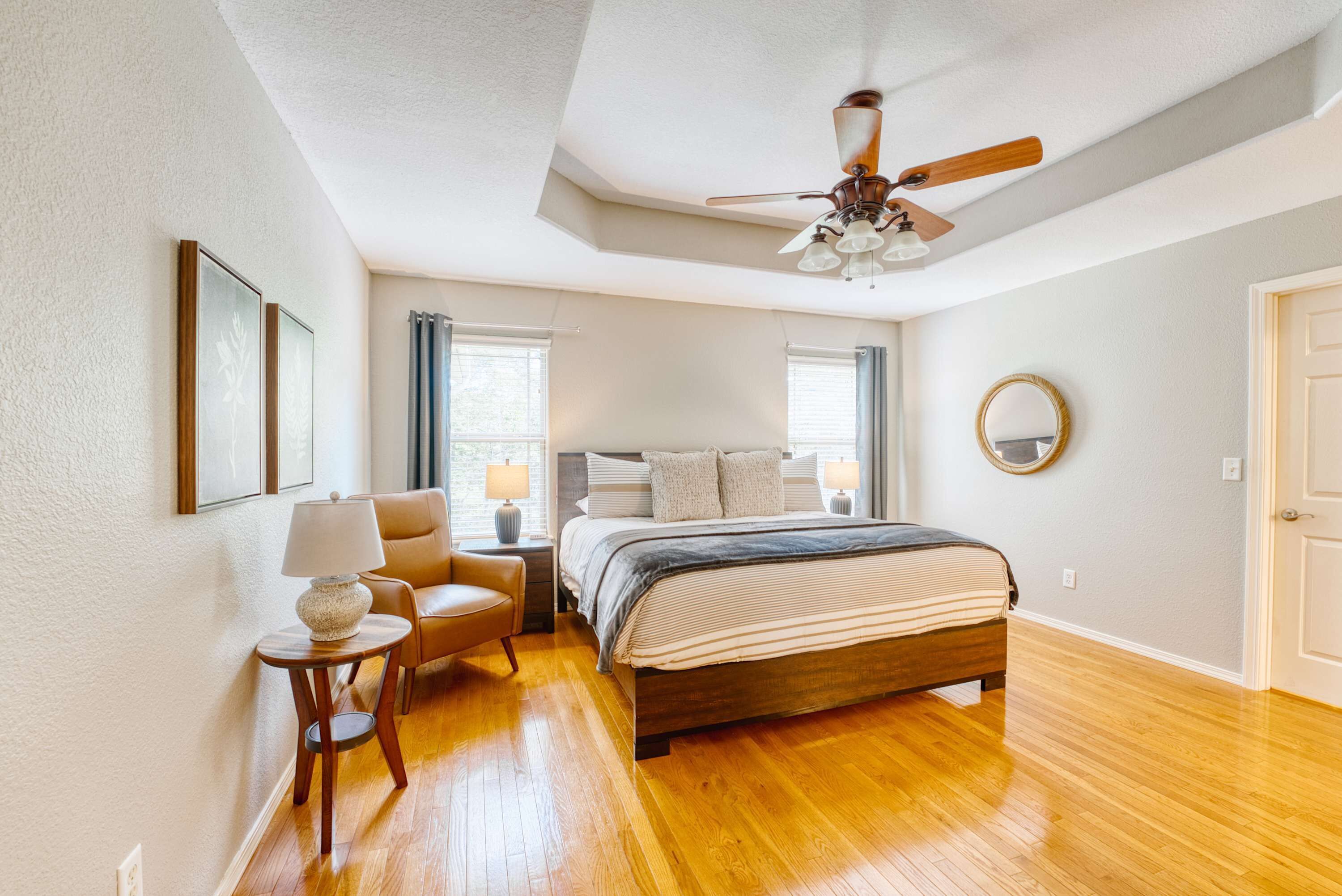 3 bedrooms, desk, iron/ironing board, WiFi