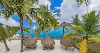 5 Bedroom, Beachside Oasis, Paradise Escape