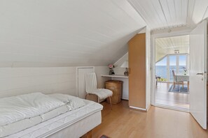 2 bedrooms, free WiFi