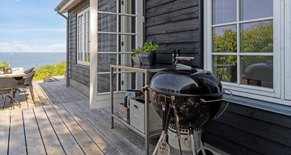 âMagical Sea View â From Terrace to Horizonâ