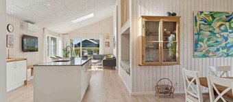 Spacious holiday home on Bogø