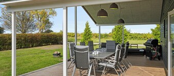 Spacious holiday home on Bogø