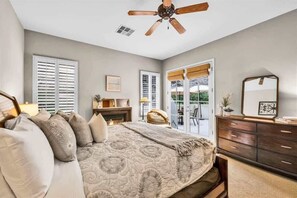 3 bedrooms, desk, iron/ironing board, WiFi