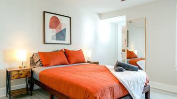 Schreibtisch, Bügeleisen/Bügelbrett, WLAN, Bettwäsche