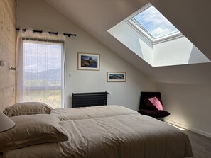 3 bedrooms, free WiFi