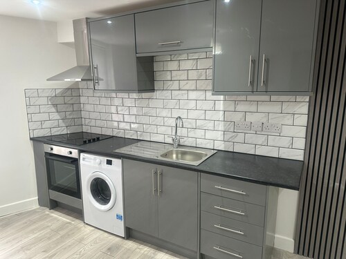 Stylish One Bed City Centre Apartment F2-NG