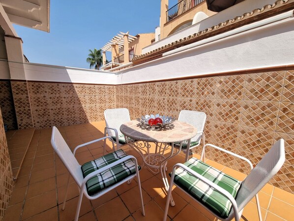 Outdoor dining - TERRASE OF BURRIANA APPARTAMENT by Hi Nerja Real Estate (Nerja)